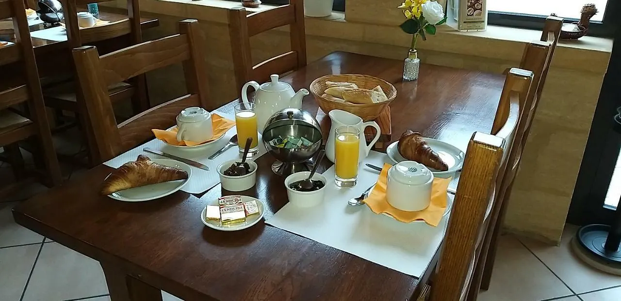 מלון Saint-Geniès-Bellevue La Table Du Chaffour צרפת